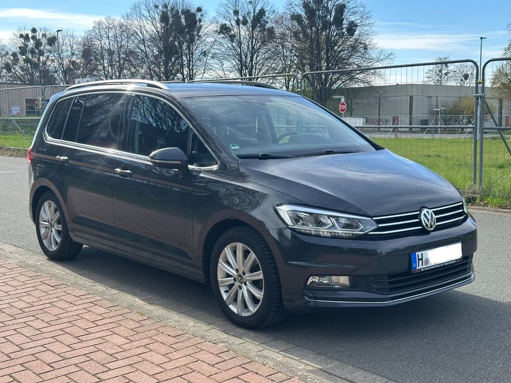 Image of Volkswagen Touran