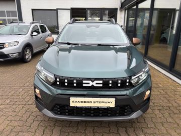Dacia Sandero Stepway Extreme hybrid 155