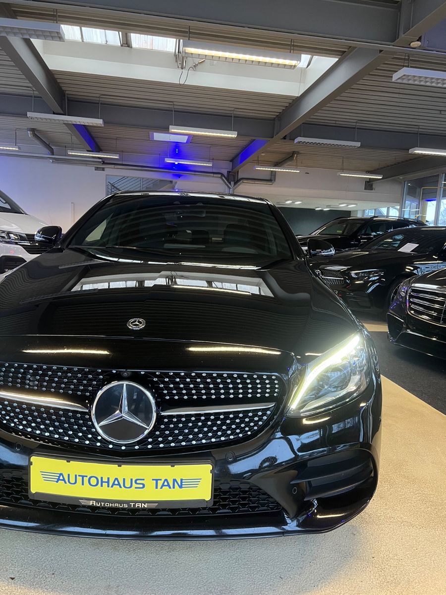 Fahrzeugabbildung Mercedes-Benz C 300 d Lim. AMG LINE DIGITALTACHO*HEADUP*CARBON