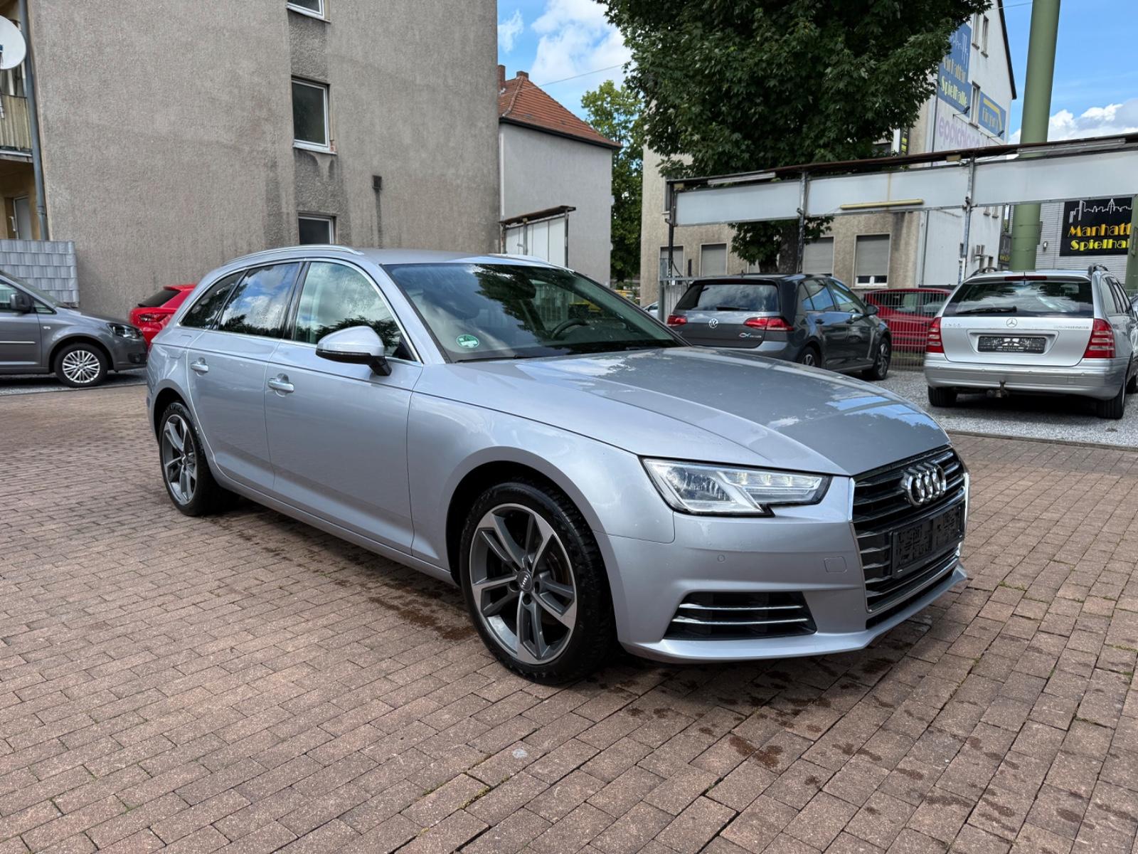 Audi A4 Avant Sport Design Service Neu TÜV