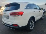 Kia Sorento 2.2 CRDi AWD Platinum Edition Automa... - gebrauchte Kia Sorento aus dem Jahr 2017