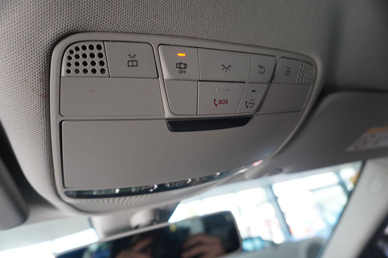 Fahrzeugabbildung Mercedes-Benz C 220 D LIM. AVANTGARDE NAVI/LED/KAMERA/SHZ/AHK