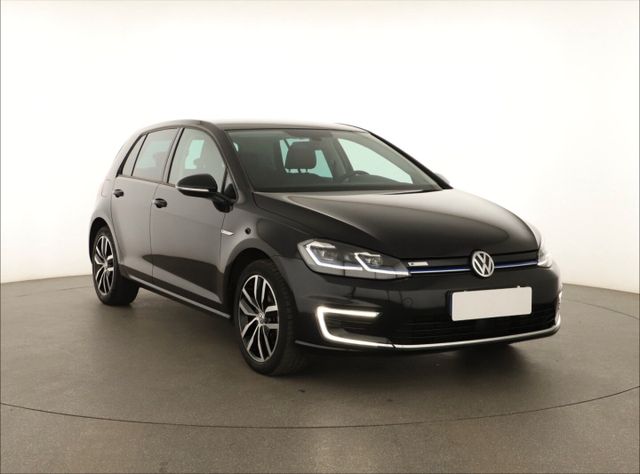 Volkswagen e-Golf 32 kWh, 37 Ah 2019 , Automatik,