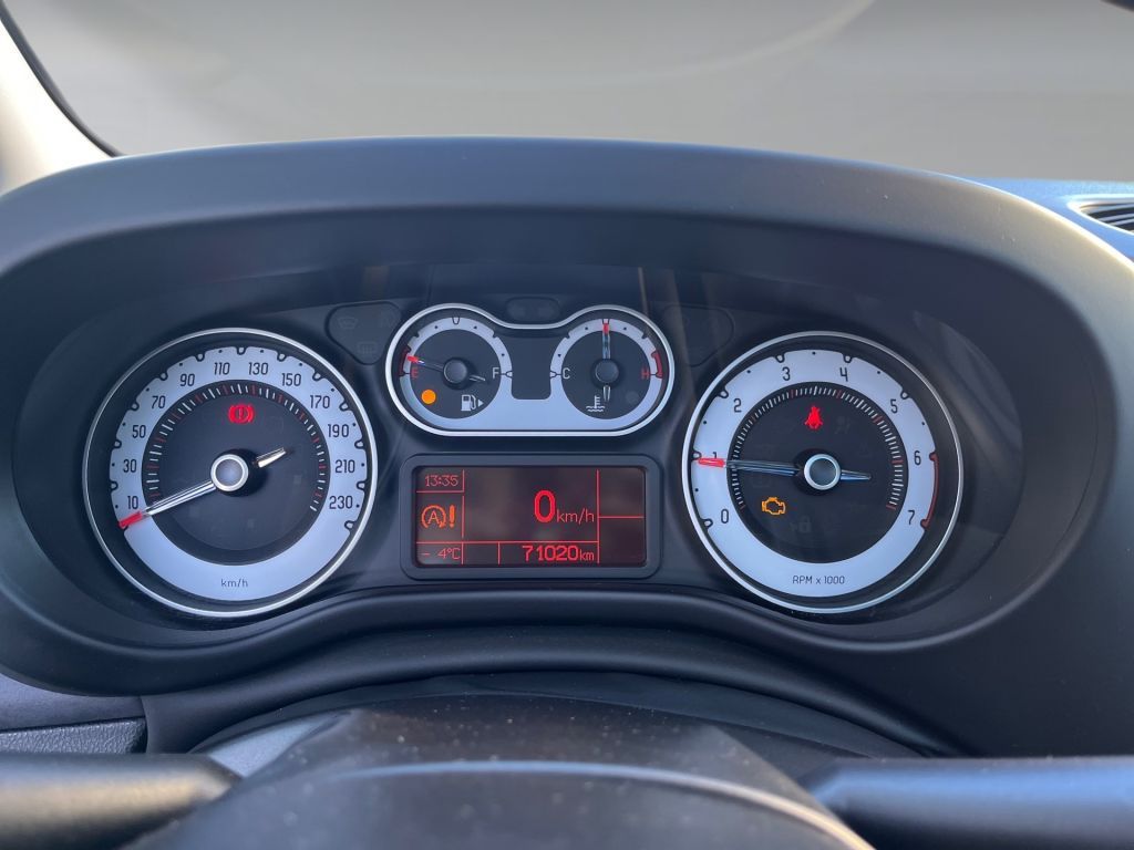 Fiat 500L Urban 0.9 TwinAir Lounge GEWERBE! – Bild 12