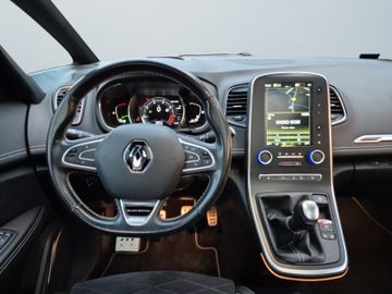 Renault Grand Scenic Black Edition TCe 140 5-Sitzer