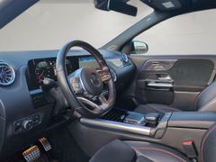 MERCEDES-BENZ GLA 220 d 4Matic 8G-DCT AMG Line~MultiBeam~Mbux