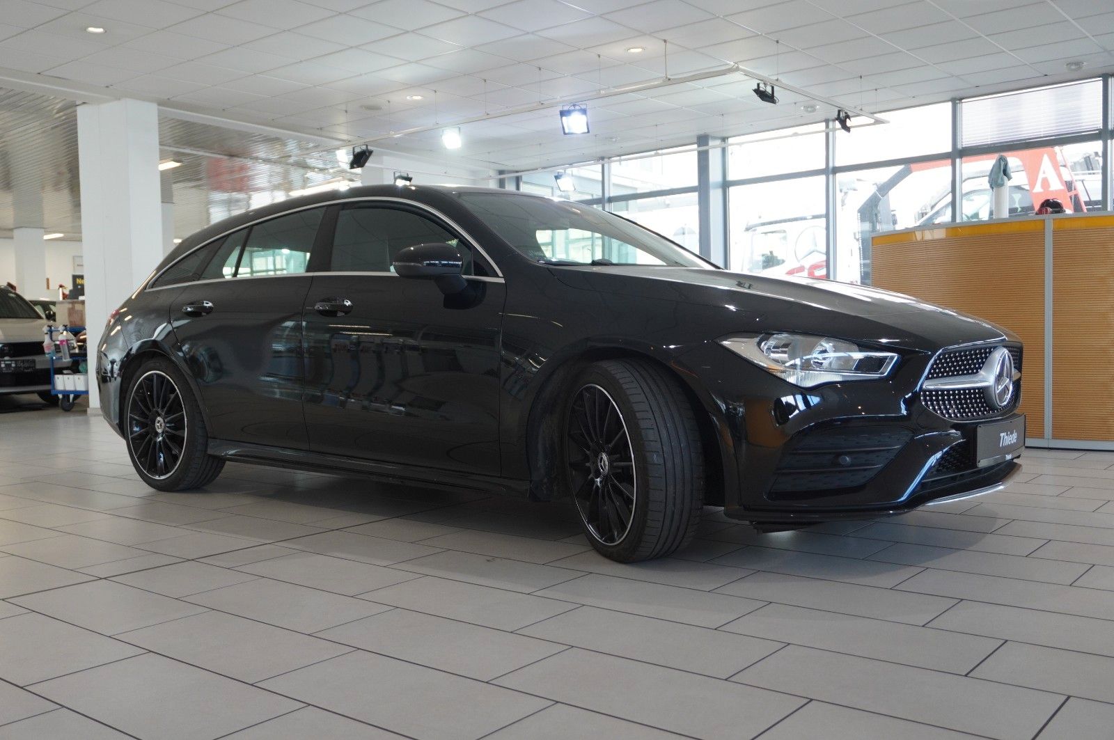 Fahrzeugabbildung Mercedes-Benz CLA SB 200 AMG LINE 7G-DCT NAVI/LED/KAMERA/DAB+