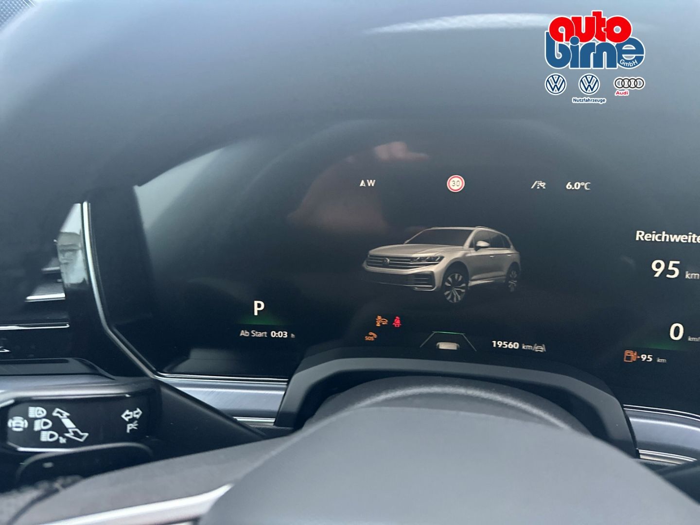 Touareg V6 3.0 TDI 4Motion R-Line HUD Luftfederu