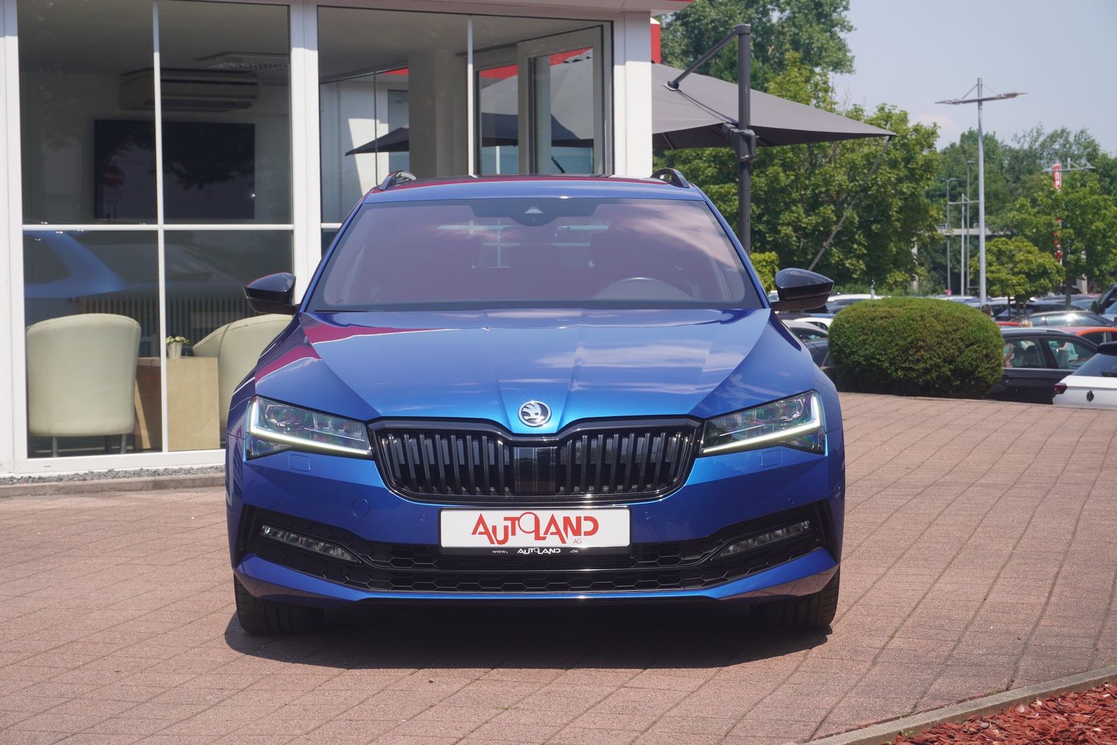 Skoda Superb Combi 2.0TSI Sportline LED Navi ACC Leder foto 6