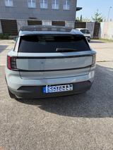Volvo EX30 Twin Motor Performance AWD Plus Plus - Volvo EX30: Plus