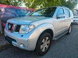 Nissan Pathfinder 2.5 dci 4x4 Automatik Le... - gebrauchte Nissan Pathfinder aus dem Jahr 2006