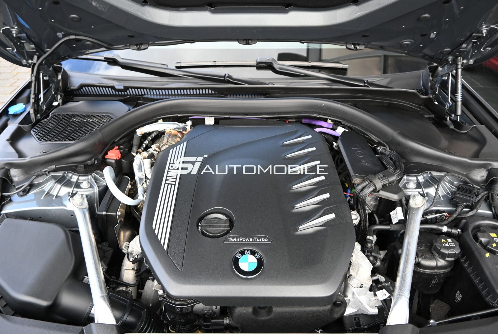 Fahrzeugabbildung BMW 530d xDr. Touring °B&W HIGH-END°UVP 87.900€°360°