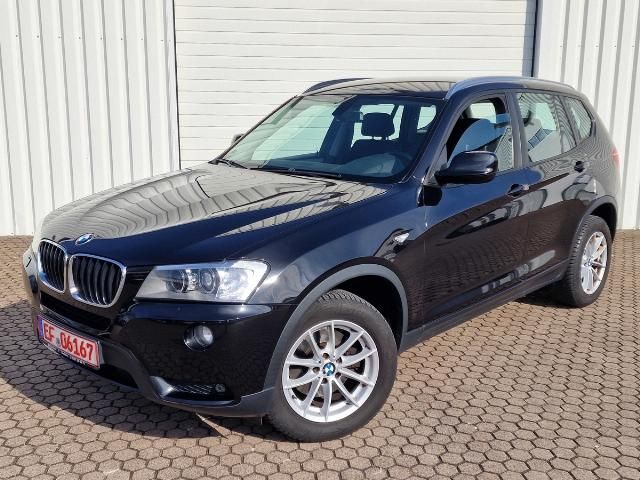 BMW X3  xDrive 20d*Navi*Xenon*Tempomat*PDC