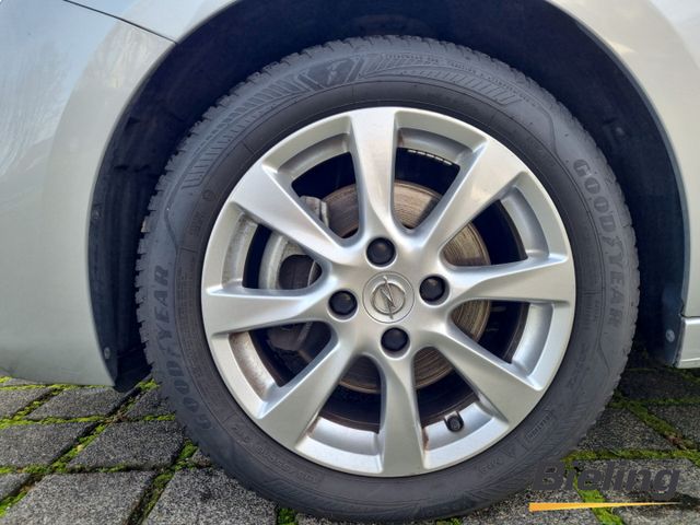 Corsa EDITION 1.2l Turbo, NAVI, SHZ, PDC, Kamera