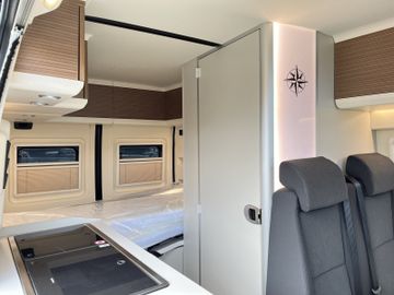 Westfalia Columbus 540 D 140 PS 8G ATG Easy Driving Solar