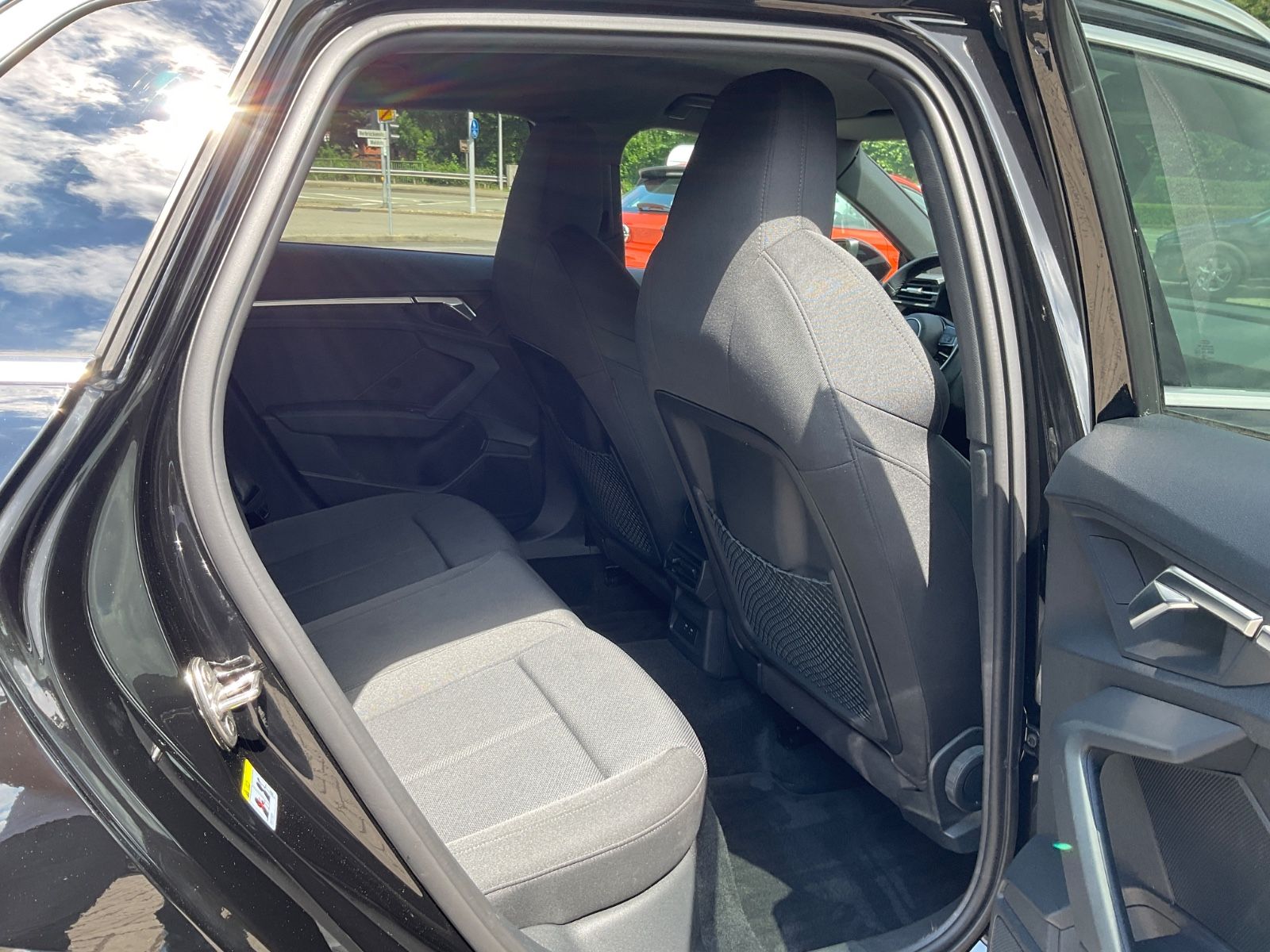 Fahrzeugabbildung Audi A3 35 TFSI S tronic Sportback,Virtual,Navi,LED