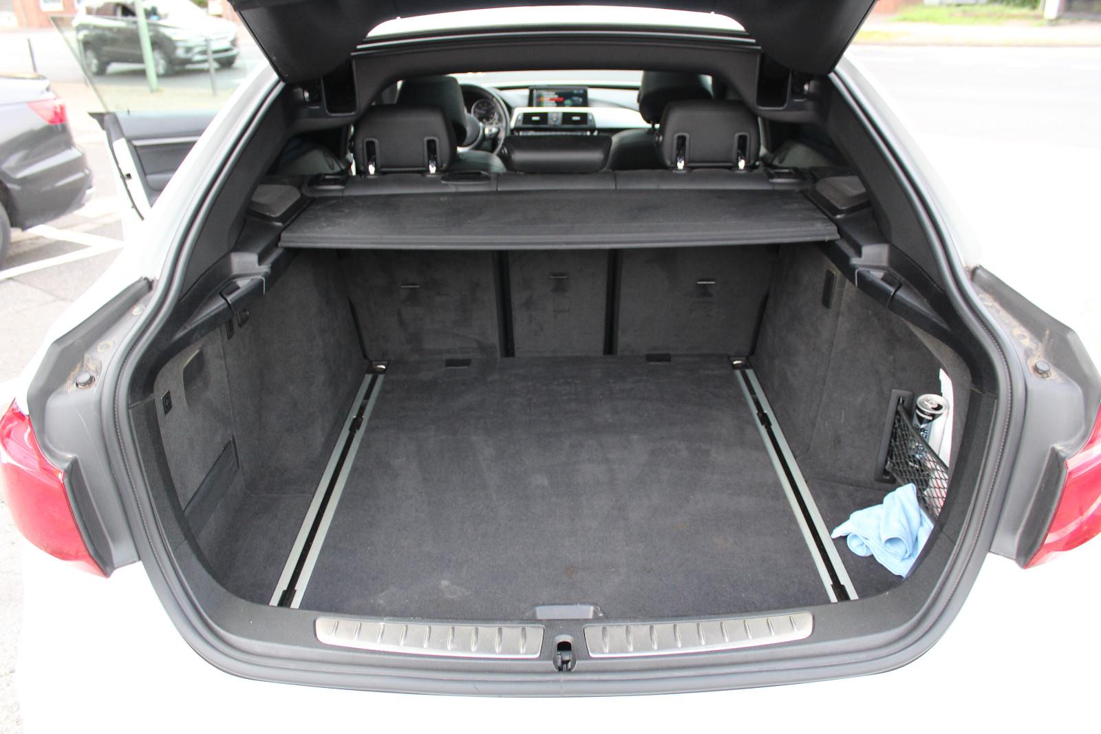 BMW 330d M-SPORTPAKET GT+PANO+KAMERA+HUD+LEDER+H&K
