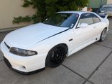 Nissan Skyline R33 GTS, GTR-Umbau - Nissan Skyline: Coupé