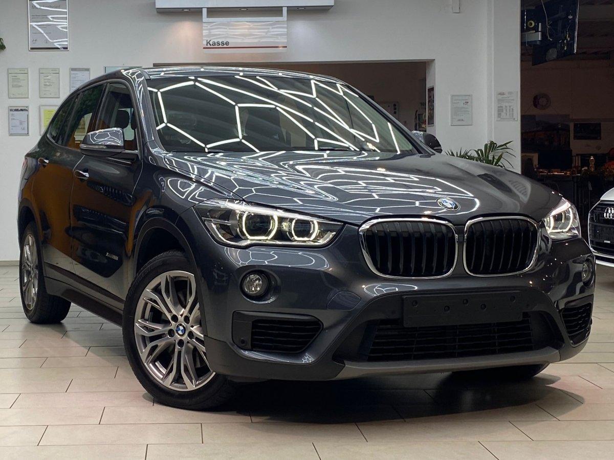 BMW X1 xDrive 20i Automatik Navi Pano LedLenkr. Allr