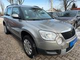 Skoda Yeti Active*2.HD*Aut*Klima*SHZ*AHK*PDC*TÜV NEU - Skoda Yeti Gebrauchtwagen in Berlin