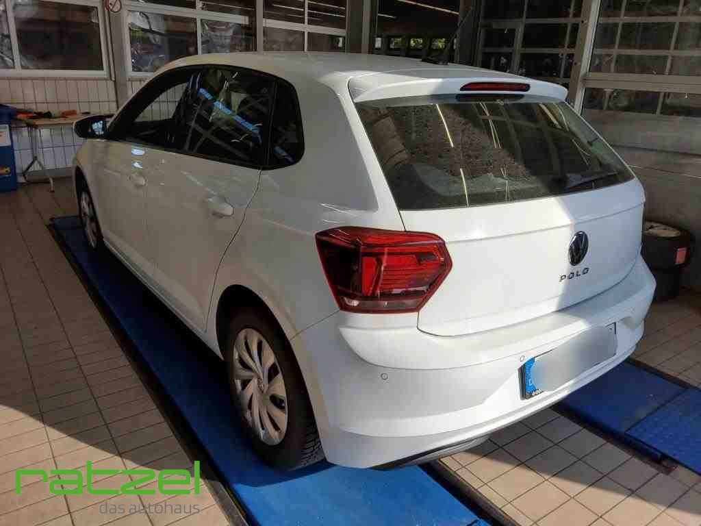 Fahrzeugabbildung Volkswagen Polo VI 1.0 TSI Highline Navi+Apple CarPlay Dig