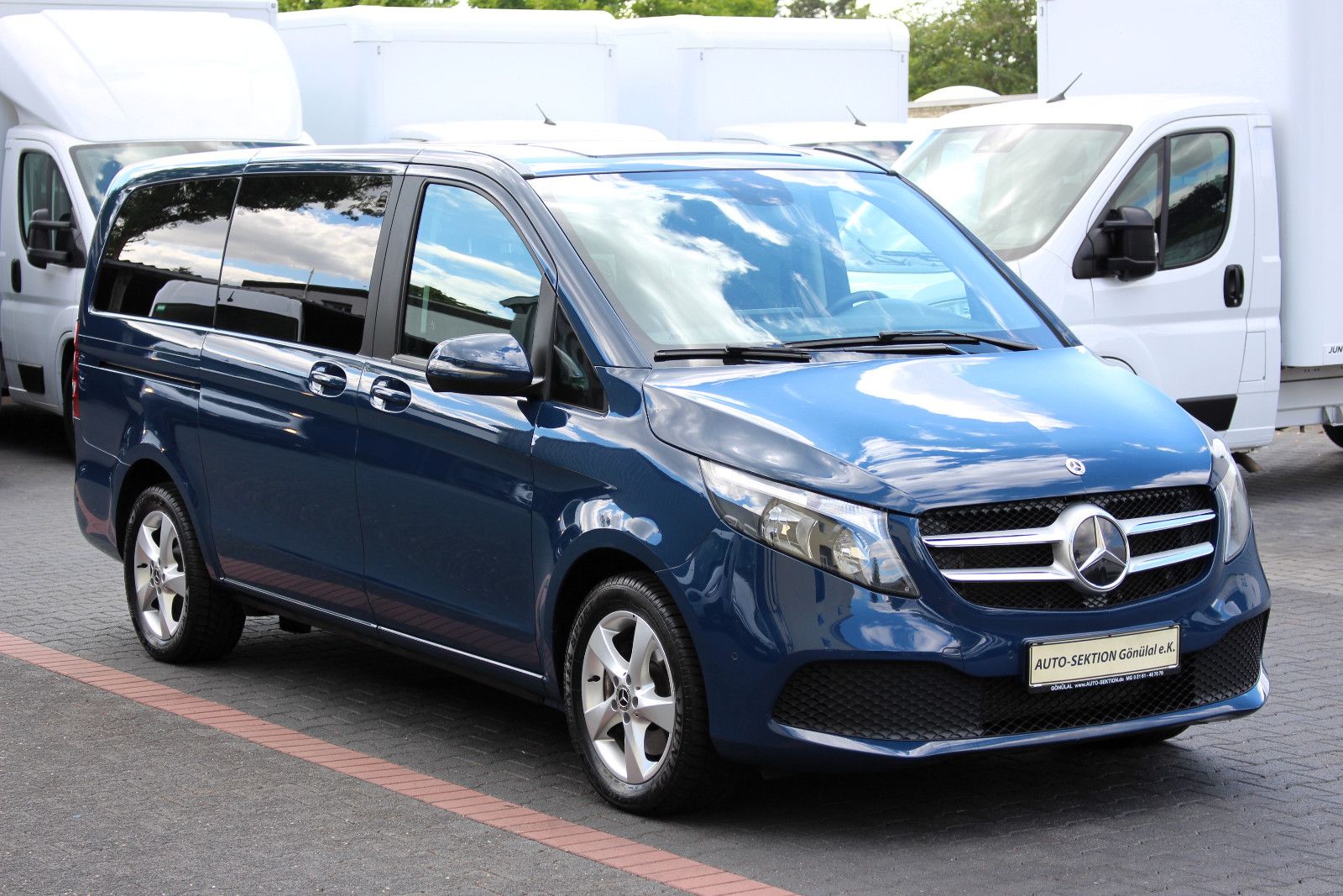 MERCEDES-BENZ V 250d lang 7-Sitz*2xSch.TÜR*ACC*MBUX*TISCH