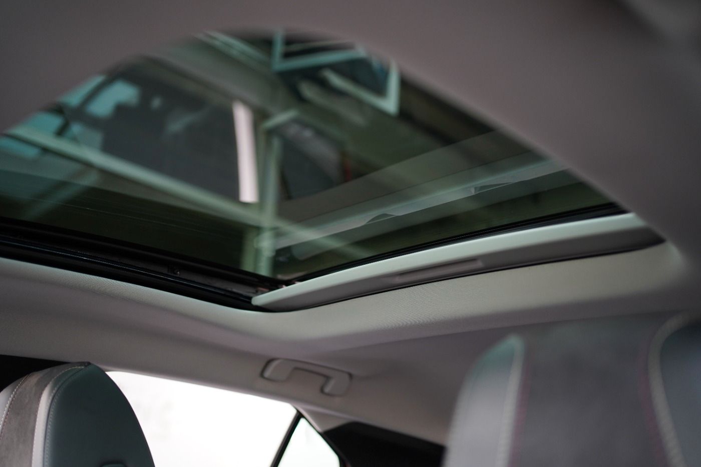 Fahrzeugabbildung DS Automobiles DS4 PureTech 130 EAT8 Performance Line Anhängerk