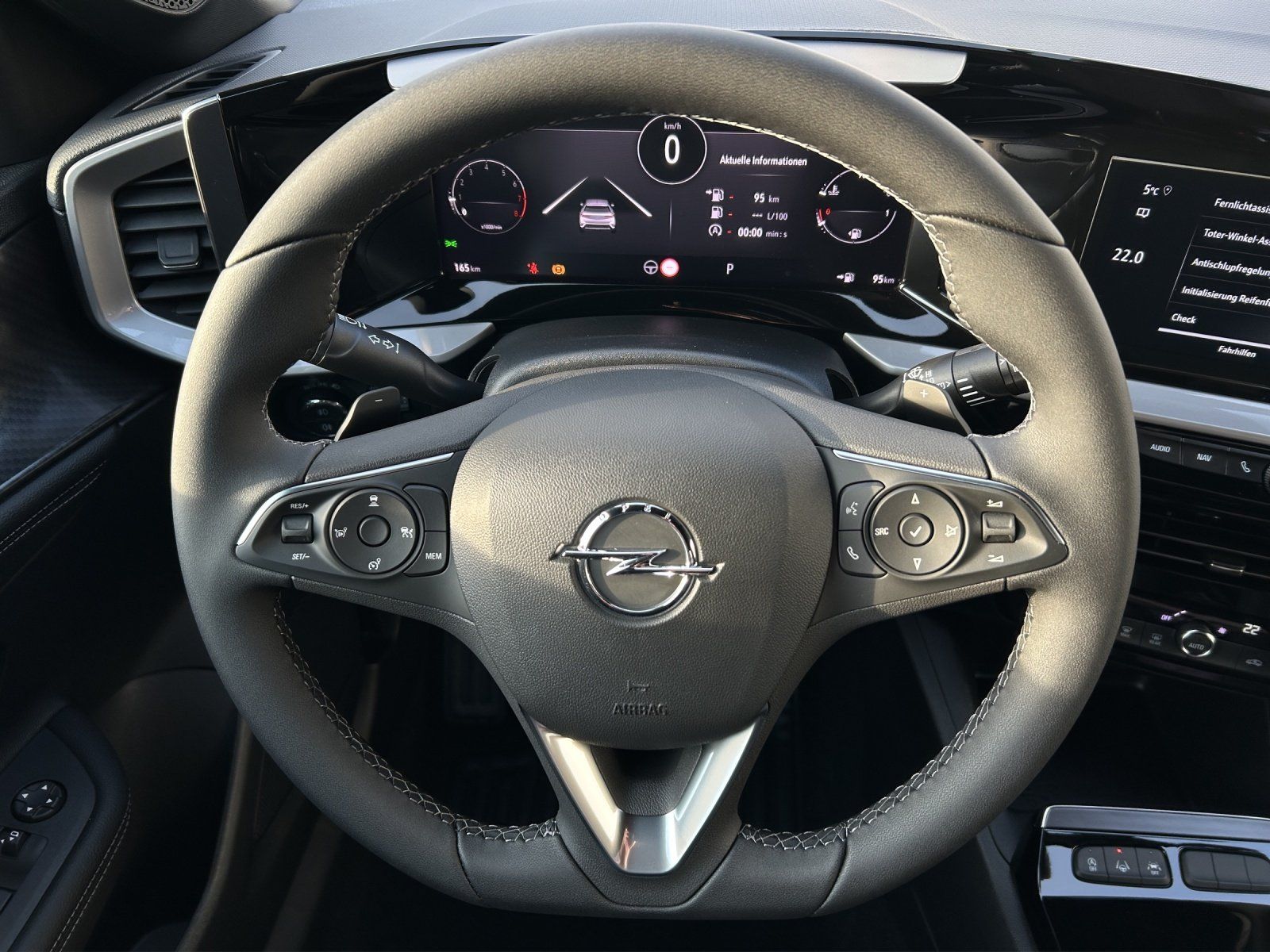 Fahrzeugabbildung Opel Mokka 1.2 Turbo Ultimate Aut./LED/KAMERA/ACC/
