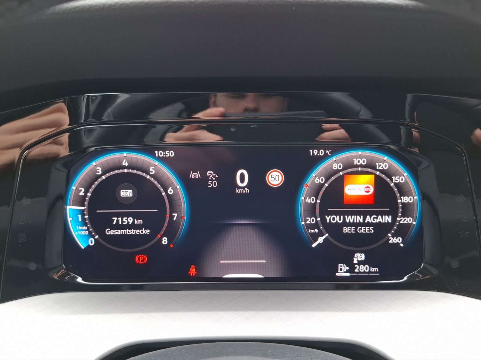 Fahrzeugabbildung Volkswagen Golf VIII Variant TSI Goal LED CarPlay AID ACC S