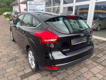Ford Focus - 3