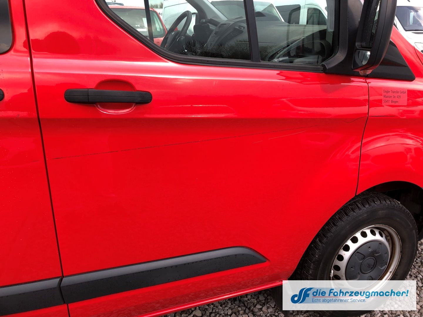 Fahrzeugabbildung Ford Transit Custom Kombi 300 L1 2.2 TDCi *8463
