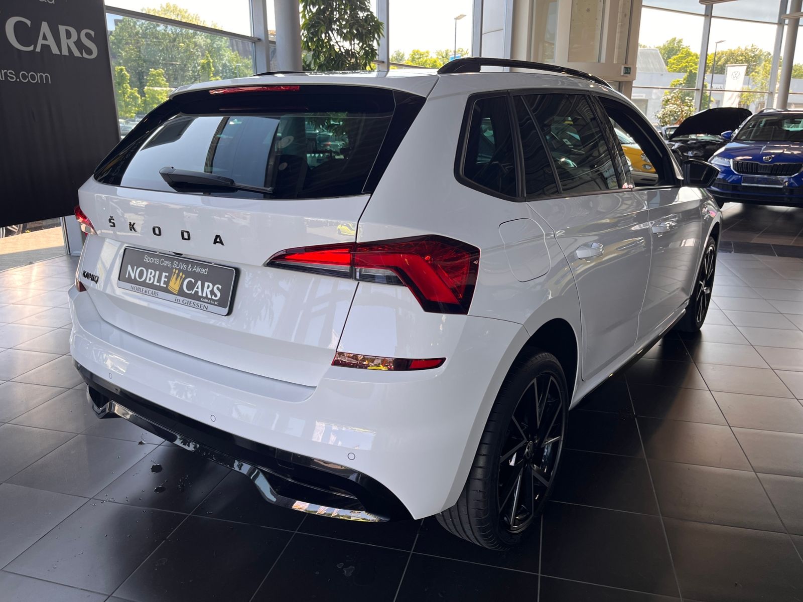 Fahrzeugabbildung SKODA Kamiq Monte Carlo PANO LED NAVI ALU
