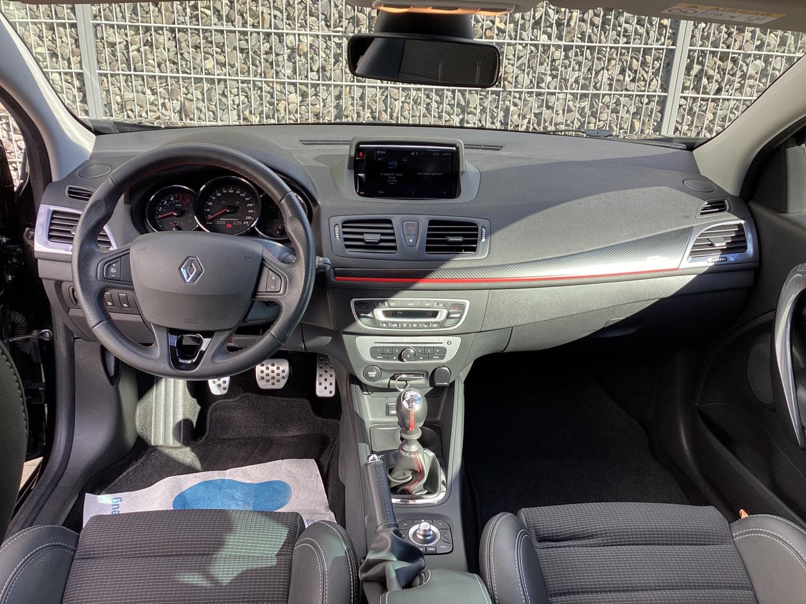 Renault Megane III Coupe GT Line 1,5 dCi 110 FAP