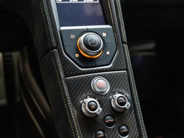 2016 Mclaren 675LT 缩略图 31