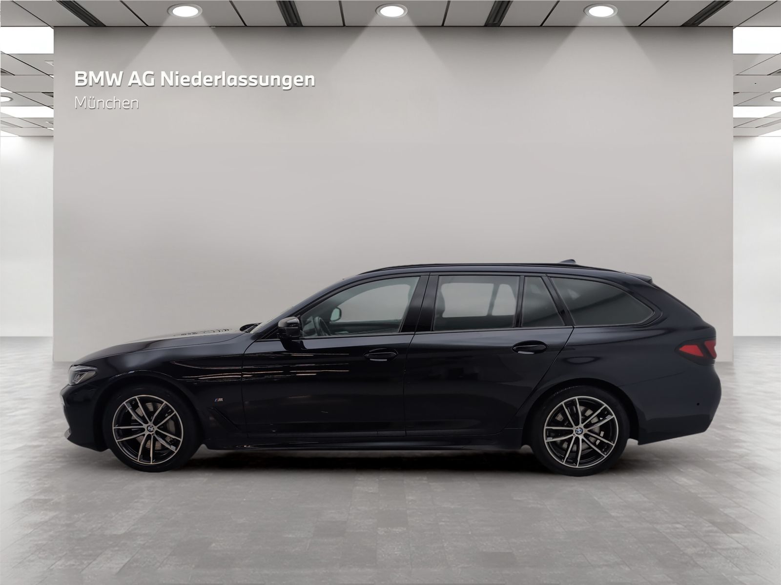 BMW 530i xDrive Touring M Sport LiveCockpitProf foto 2