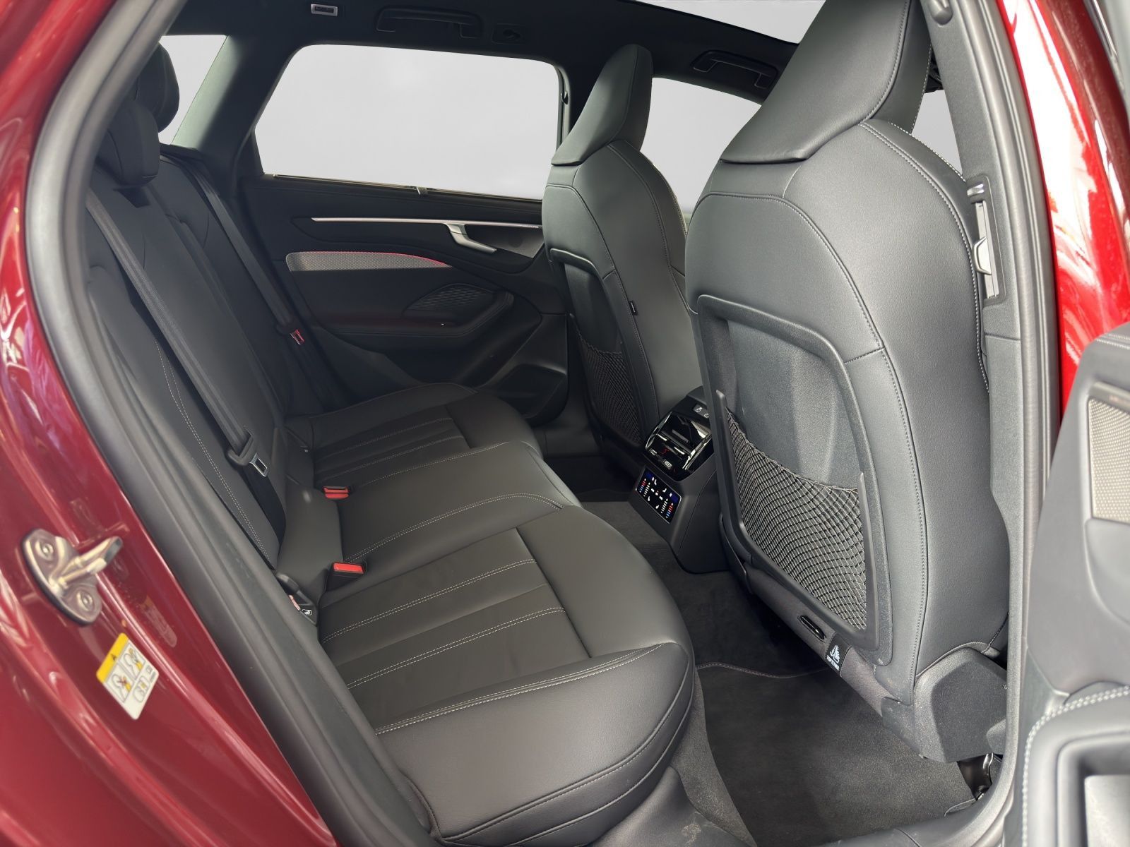 Audi A6 - Bild 6