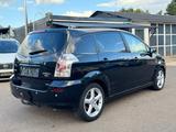 Toyota Corolla Verso 2.2 D-CAT Sol 7-Sitzer - schwarze Toyota Corolla Verso