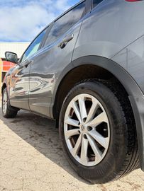 Nissan Qashqai - 12