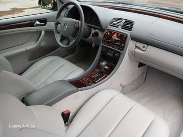 Mercedes CLK 200 - 12