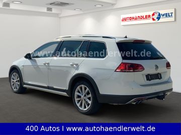 Volkswagen Golf - 6
