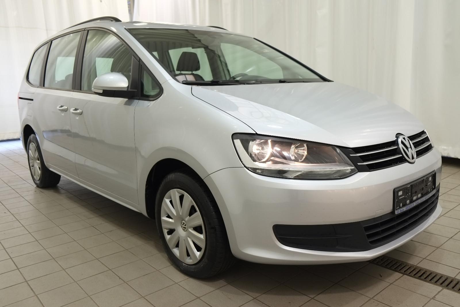 Volkswagen Sharan Trendline 2.0TDI Navi Sitzh Temp Tel