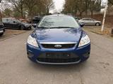 Ford Focus 2,0 Ghia Autom. Ghia - Ford Focus Ghia mit Benzin-Antrieb