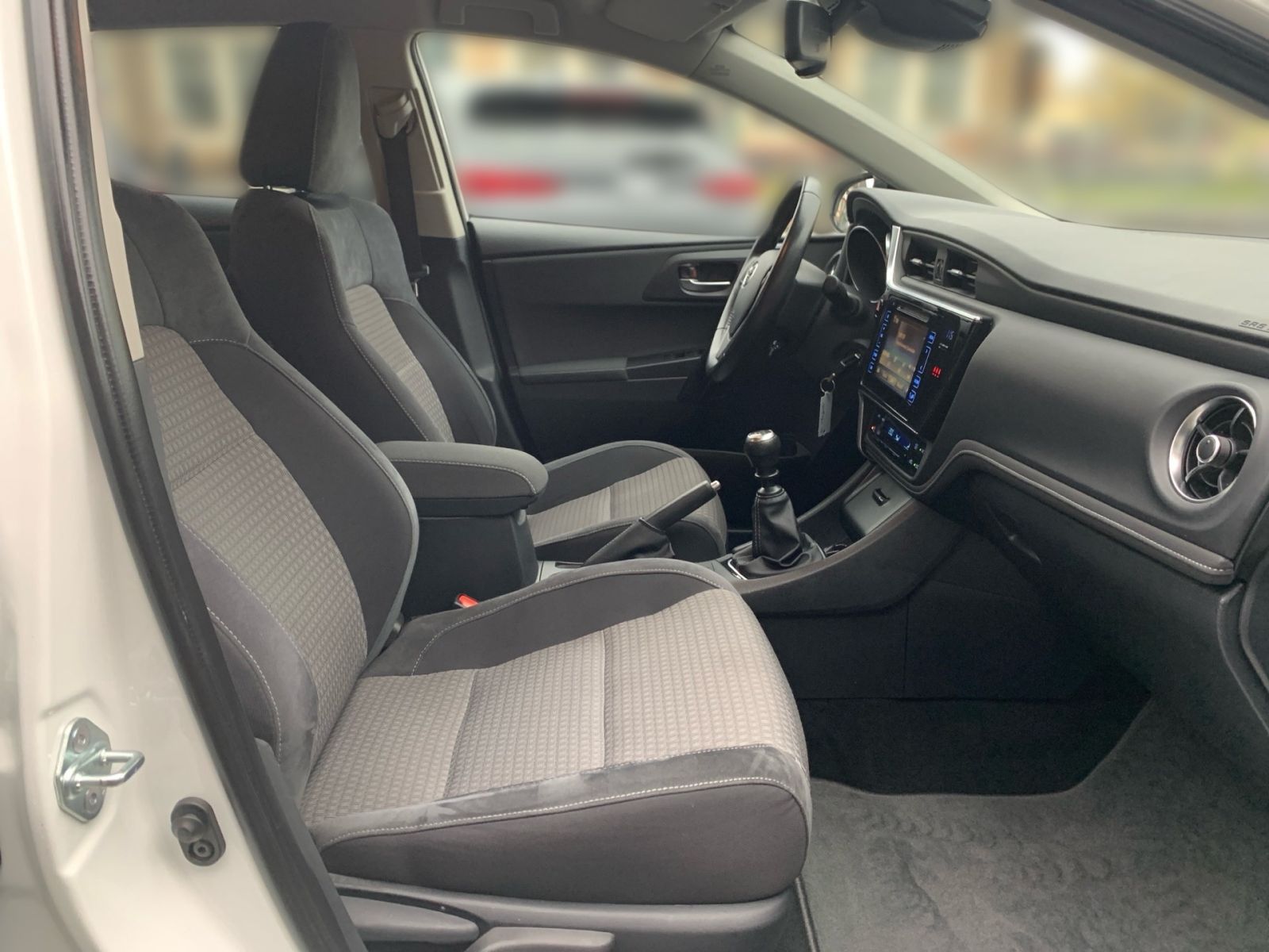 Fahrzeugabbildung Toyota Auris 1.2 Turbo Edition-S+ S/S Kamera