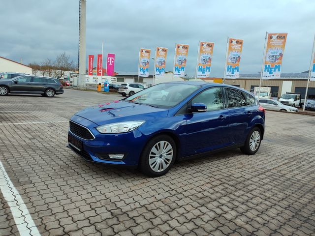 Ford Focus, Lenkradheizung, Sitzheizung, Einparkhilfe