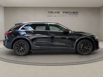 Audi Q8 e-tron - 6