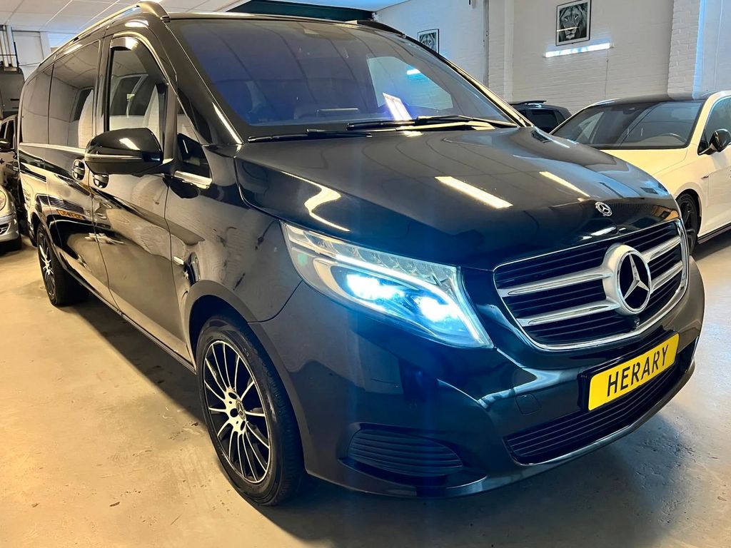 Mercedes-Benz V 250