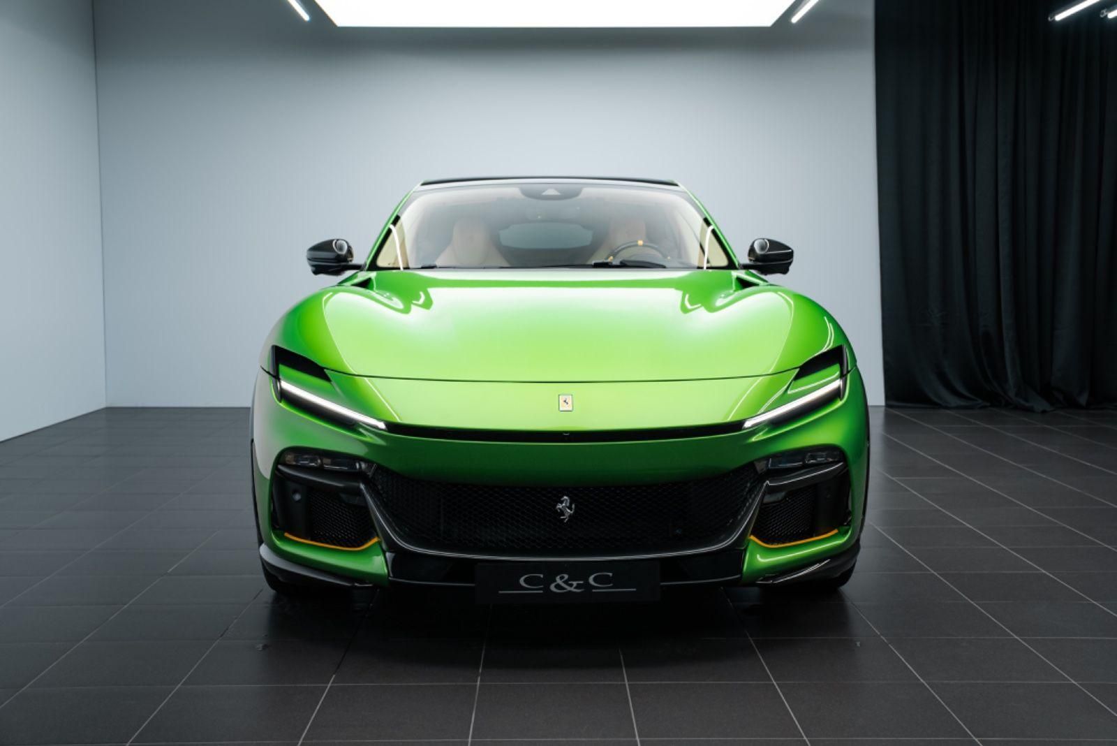 Fahrzeugabbildung Ferrari Purosangue V12 FULL CARBON/LIFT/MASSAGE/STOCK