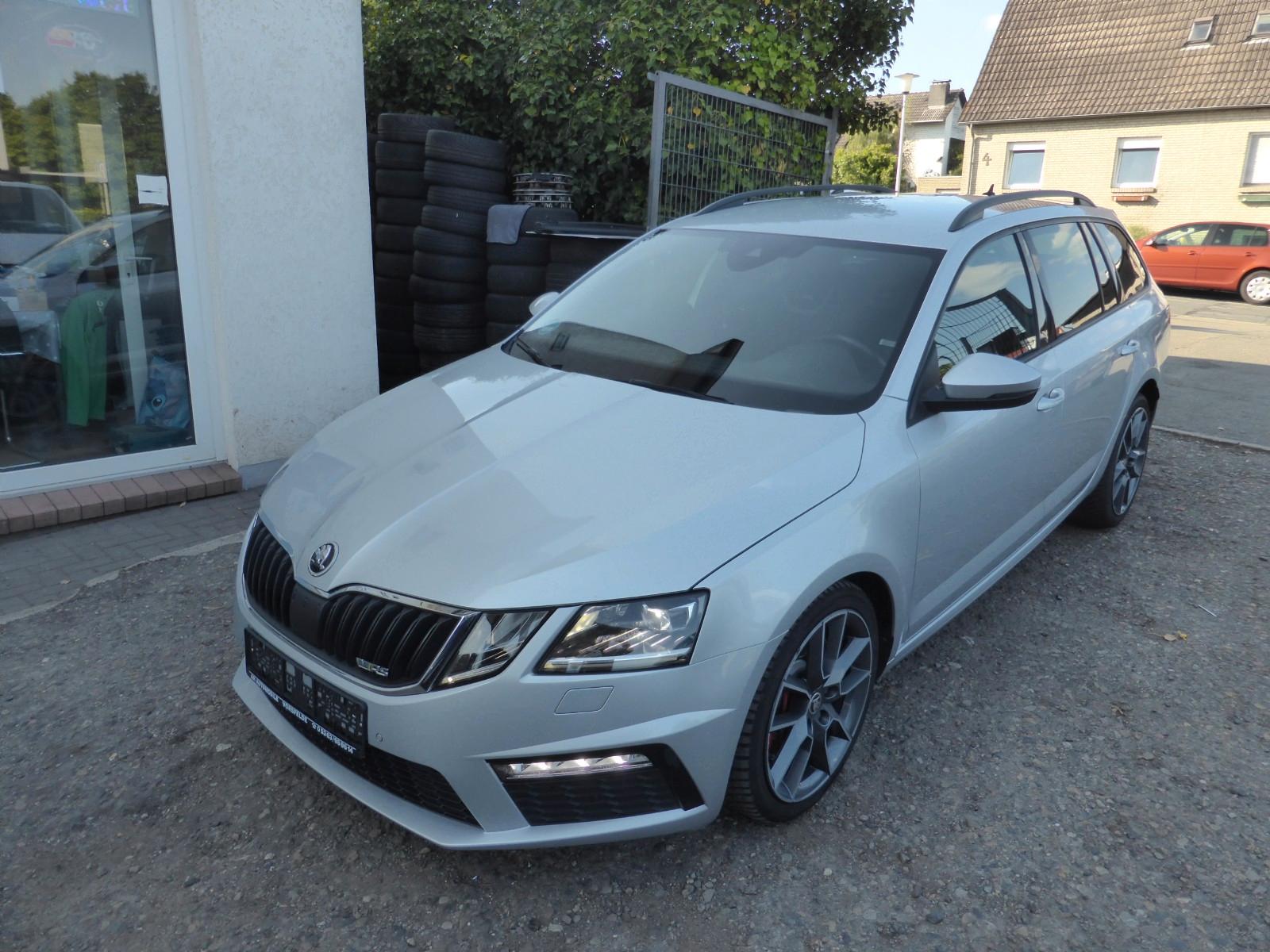 Skoda Octavia Combi RS TOP,DSG,AHK,Xenon-LED,Navi,Voll