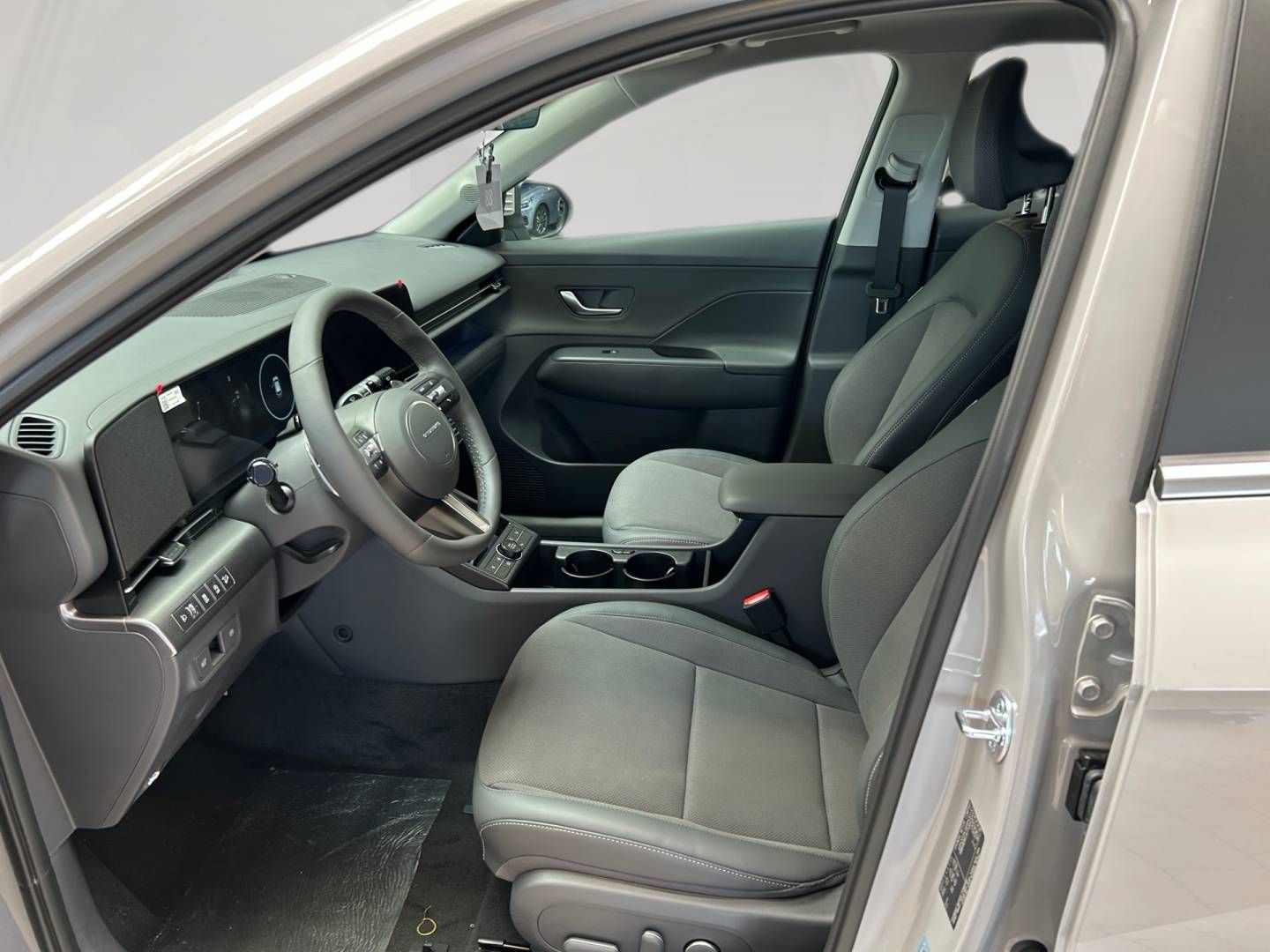 Fahrzeugabbildung Hyundai KONA 1.6 T-GDI (180 PS) DCT Prime Bose GSD Tages