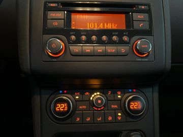Nissan Qashqai Acenta 1.6 117 PS Allwetterreifen
